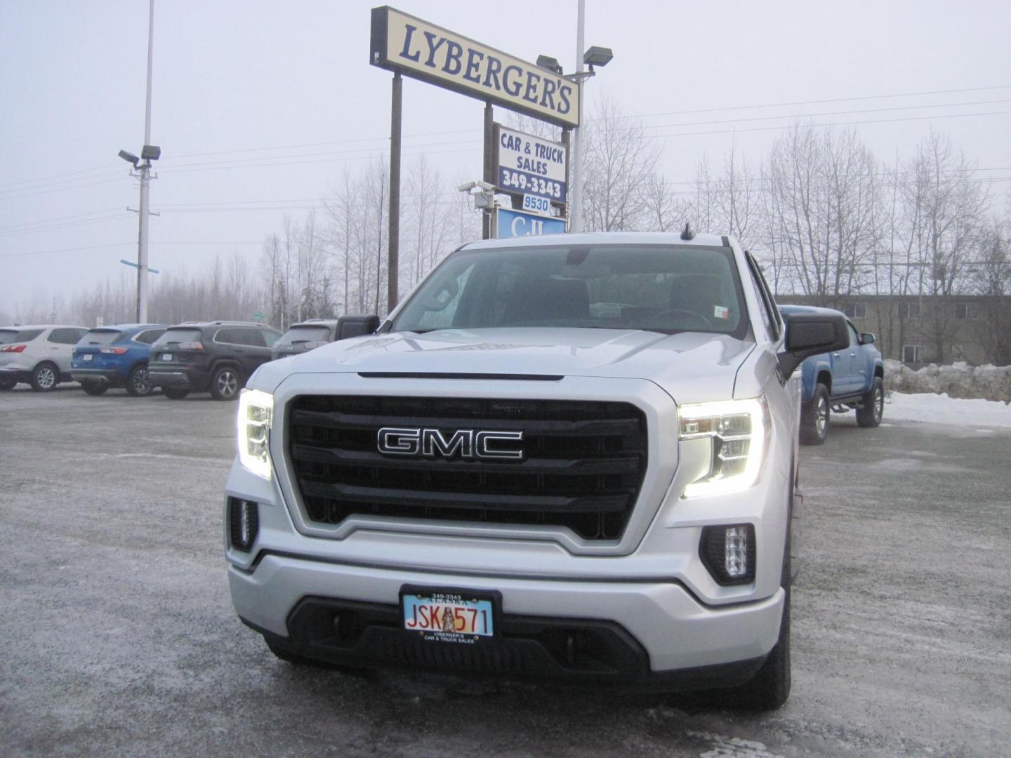 2021 silver /black GMC Sierra 1500 Elevation (3GTU9CED8MG) , located at 9530 Old Seward Highway, Anchorage, AK, 99515, (907) 349-3343, 61.134140, -149.865570 - Photo#1